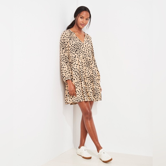 Vineyard Vines Dress - Picture 4 of 6